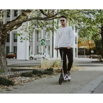 Skladacia kolobežka MOVINO X-Way s ručnou aj nášľapnou brzdou, čierna Skladacia kolobežka MOVINO X-Way s ručnou aj nášľapnou brzdou, čierna