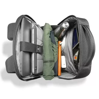 tomtoc Backpack – batoh na až 16" notebook, 15 L, čierna tomtoc Backpack – batoh na až 16" notebook, 15 L, čierna