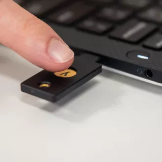 Security Key C NFC - USB-C, podporujúci viacfaktorovú autentizáciu (NFC), podpora FIDO2 U2F, vodeodolný Security Key C NFC - USB-C, podporujúci viacfaktorovú autentizáciu (NFC), podpora FIDO2 U2F, vodeodolný