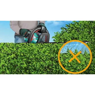 BOSCH UniversalHedgeCut 18V-55, akumulátorové nožnice, 18 V, dĺžka čepele 55 cm, rozstup zubov 22 mm, akumulátor 2.5 Ah