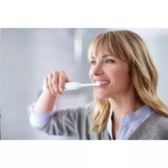 Philips HX6857/28 Sonicare ProtectiveClean 5100, zubná kefka, 62000 kmitov/min, 3 režimy, časovač, púzdro, biela