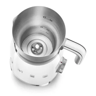 Smeg MFF11WHEU napeňovač mlieka, 500 W, 600 ml / 2, 5 šálky, horúca čokoláda / mlieko, ľahká pena, biely Smeg MFF11WHEU napeňovač mlieka, 500 W, 600 ml / 2, 5 šálky, horúca čokoláda / mlieko, ľahká pena, biely