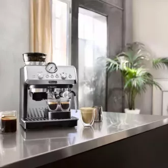 DeLonghi La Špecialista Arte pákový kávovar, 1400 W, vstavaný mlynček, parná tryska MyLatte