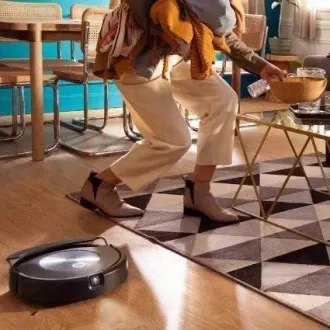 iRobot Roomba Combo j7 robotický vysávač s mopom, HEPA filter, automatické dobíjanie, automatické vysypanie, vSLAM navigácia iRobot Roomba Combo j7 robotický vysávač s mopom, HEPA filter, automatické dobíjanie, automatické vysypanie, vSLAM navigácia