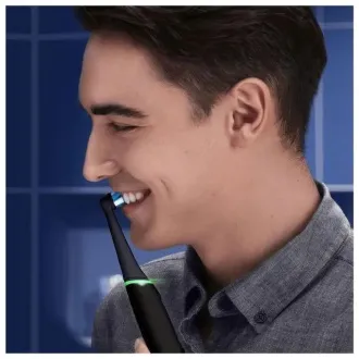 Oral-B iO Series 6s elektrická zubná kefka, časovač, tlakový senzor, 5 programov, aplikácia Oral-B, čierna Oral-B iO Series 6s elektrická zubná kefka, časovač, tlakový senzor, 5 programov, aplikácia Oral-B, čierna