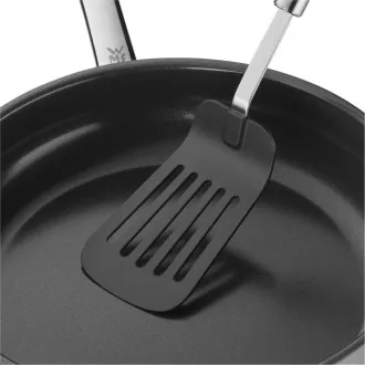 WMF Profi Plus obracačka, až do 260 ° C, je možné umývať v umývačke WMF Profi Plus obracačka, až do 260 ° C, je možné umývať v umývačke