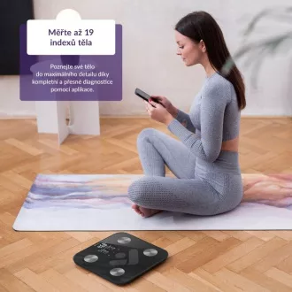 TrueLife FitScale W6 BT - Bioelektrická impedančná bluetooth váha - čierna