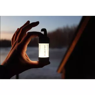 Ledlenser ML4 Warm Light lampáš