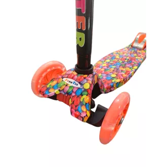 Kolobežka trojkolesová MAXI SCOOTER so svietiacimi kolieskami, BONBON or Kolobežka trojkolesová MAXI SCOOTER so svietiacimi kolieskami, BONBON or