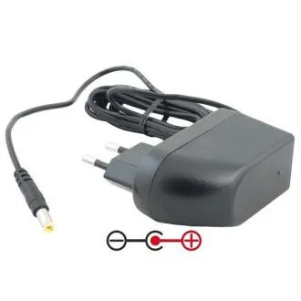 Avacom Napájací adaptér univerzálny 9V 2A 18W konektor 5,5 mm x 2,1 mm plus pól uprostred Avacom Napájací adaptér univerzálny 9V 2A 18W konektor 5,5 mm x 2,1 mm plus pól uprostred