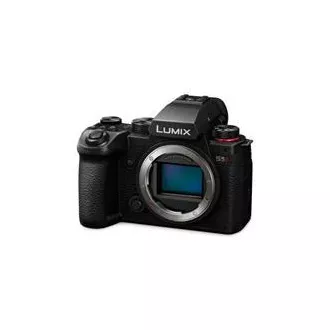 Panasonic Lumix DC-S5 Mark IIx + Lumix S 20-60 mm f/3,5-5,6 Macro OIS, DSLM, 24,2 Mpx, čierna