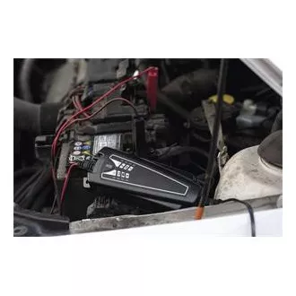 Emos EE04A inteligentná nabíjačka autobatérií a olovených akumulátorov 12V/6V