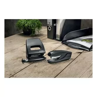 LEITZ Ekologická zošívačka NeXXt RECYCLE, 30 listov, čierna