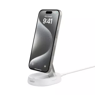 Belkin BOOST CHARGE™ PRE Qi2 15W Magnetický nabíjací stojan, konvertibilný, bez adaptéra, biela
