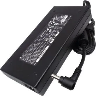 Napájací adaptér MSI 135W 19,5V (vr.sieť.šnúry) Napájací adaptér MSI 135W 19,5V (vr.sieť.šnúry)