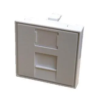 DATACOM Modul 45x45mm do parapetnej lišty s clonkou biely DATACOM Modul 45x45mm do parapetnej lišty s clonkou biely