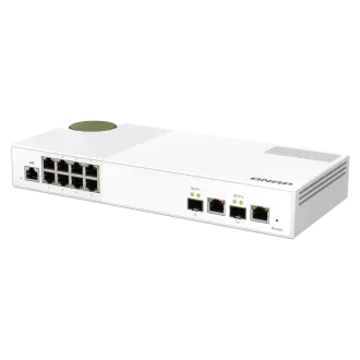 QNAP riadený switch QSW-M2108-2C (8x 2,5GbE RJ45 a 2x kombinované 10GbE SFP+ / RJ-45)