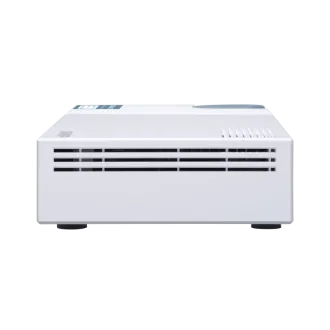 QNAP riadený switch QSW-M408-4C (12 portov: 8x Gigabit port + 4x 10G SFP+ / 10GbE kombo porty) QNAP riadený switch QSW-M408-4C (12 portov: 8x Gigabit port + 4x 10G SFP+ / 10GbE kombo porty)