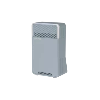 QNAP trojpásmový Wi-Fi SD-WAN Mesh router QMiro-201W (2xGbE / 1xUSB 3.2 / Bluetooth / 4 int. antény)