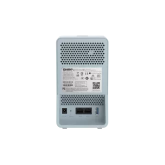 QNAP trojpásmový Wi-Fi SD-WAN Mesh router QMiro-201W (2xGbE / 1xUSB 3.2 / Bluetooth / 4 int. antény)