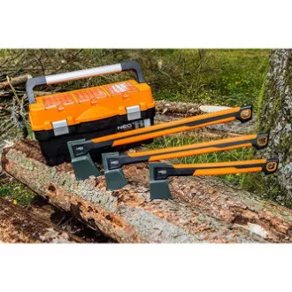NEO TOOLS sekera 27-033, celková hmotnosť 2200g, hmotnosť hlavy 1700g, dĺžka sekery 71.1cm