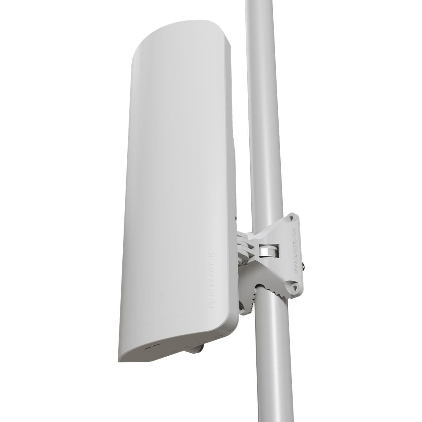 Fotografia produktu: Mikrotik L22UGS-5HaxD2HaxD-15S, mANTBox ax 15s