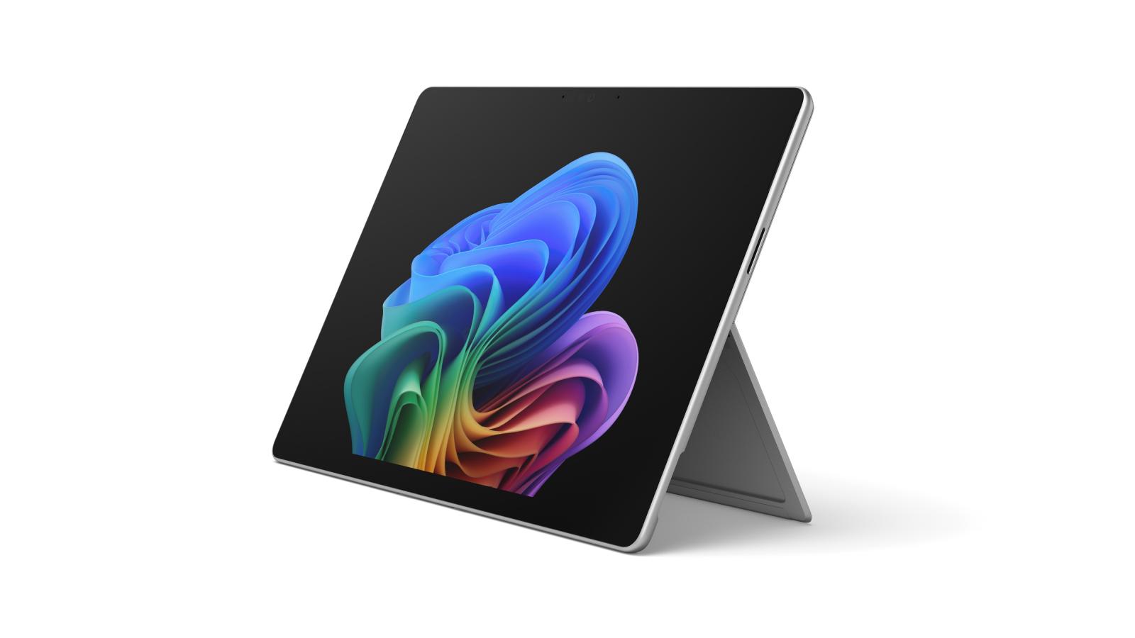 Fotografia produktu: Microsoft Surface Pre 13" (11. edícia)/U5-236V/13"/2880x1920/T/16GB/256GB/Intel int/W11P/Platinum/2R
